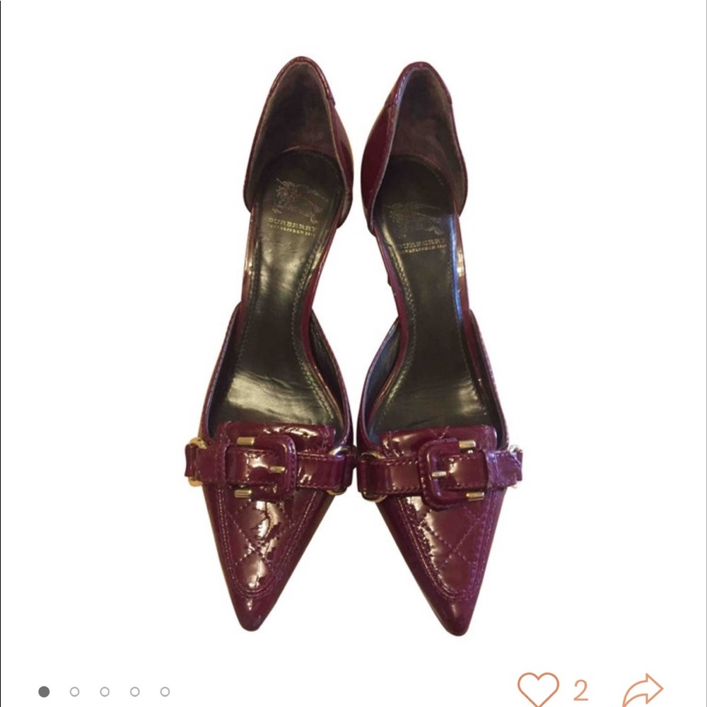 Burberry maroon patent leather heels